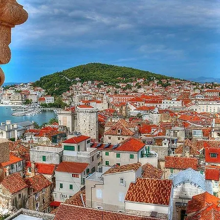 Apartment Rosse Split